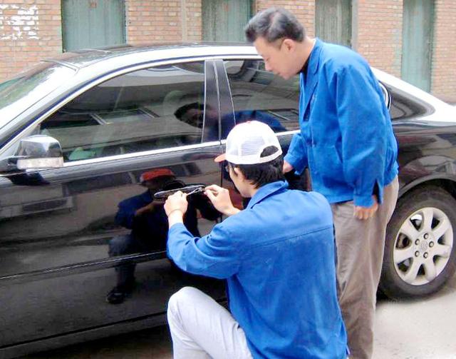 汤河口开锁公司：车钥匙坏了怎么办